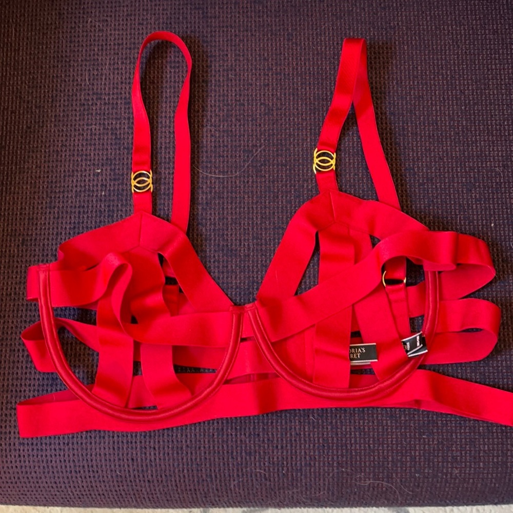 Victoria's Secret Red Strappy Underwire Bra